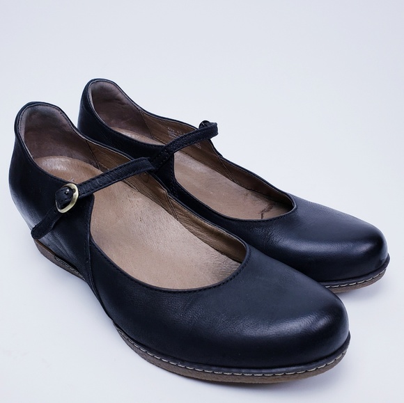 dansko women's loralie mary jane flat